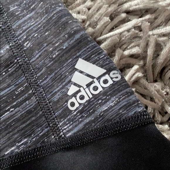 Adidas cropped leggings - Picture 2 of 4
